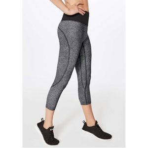 🏃🏻‍♀️Lululemon 🧘🏻‍♀️Crop leggings 23-in